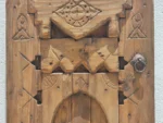 Handcrafted Amazigh Wooden Wall Panel – Moroccan Vintage Décor - Image 3